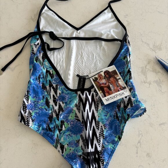 MinkPink One Piece Bathing Suit - Size Small - NWT - Picture 3 of 8